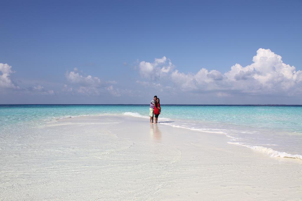 Salt Beach Hotel Maafushi Buitenkant foto