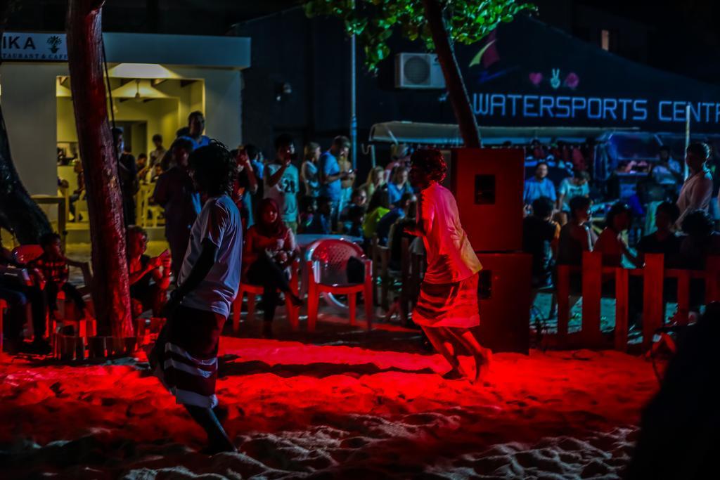 Salt Beach Hotel Maafushi Buitenkant foto