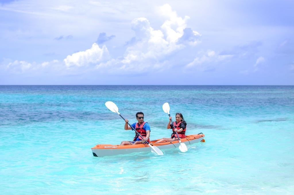 Salt Beach Hotel Maafushi Buitenkant foto